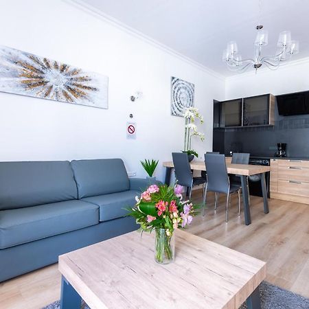 Sunny And Modern Baquis Flat Apartment นีซ ภายนอก รูปภาพ